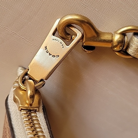 Coach Brown and Cream Wristlet - Picture 5 of 8